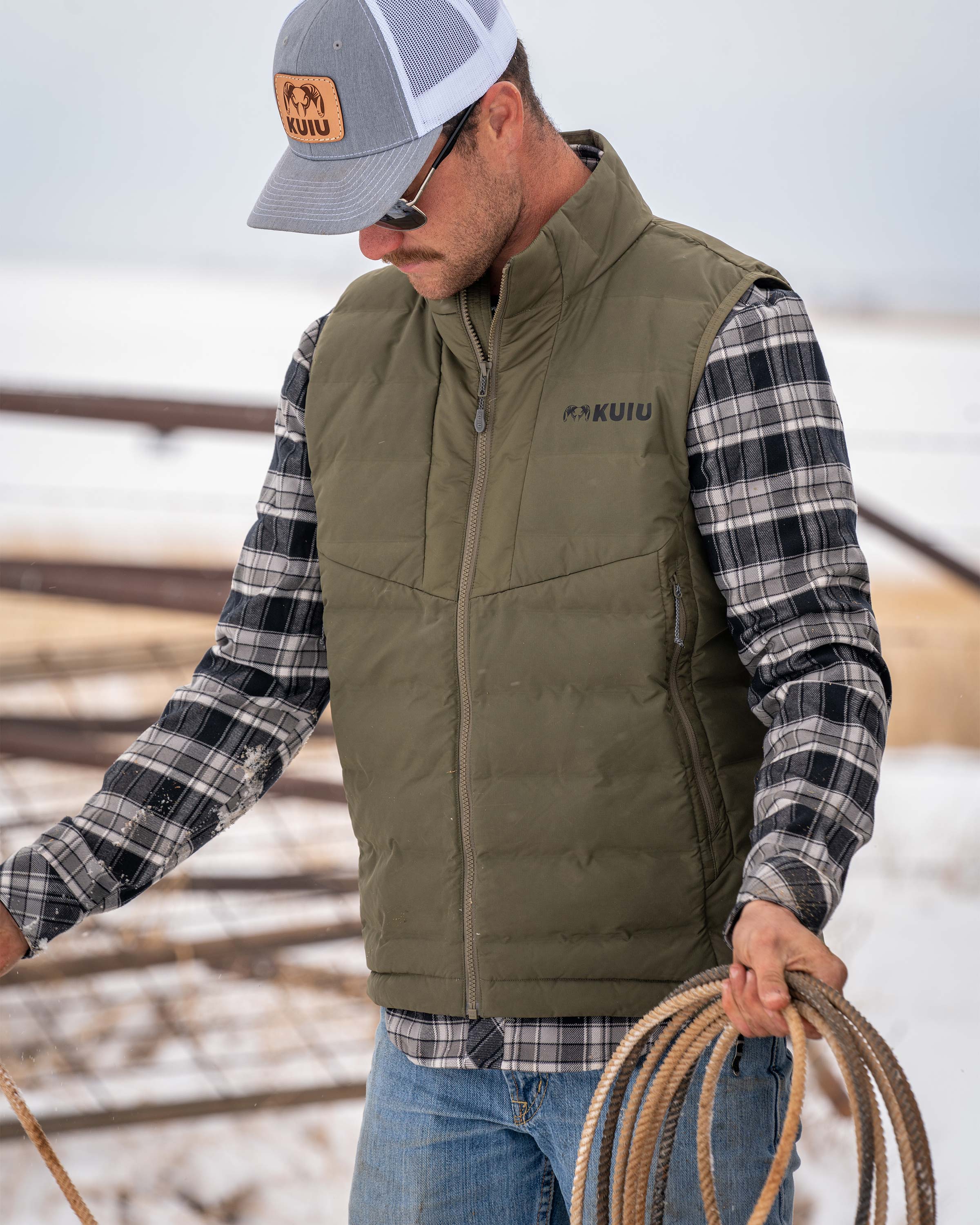 Elements Vest | Gunmetal - Image 3