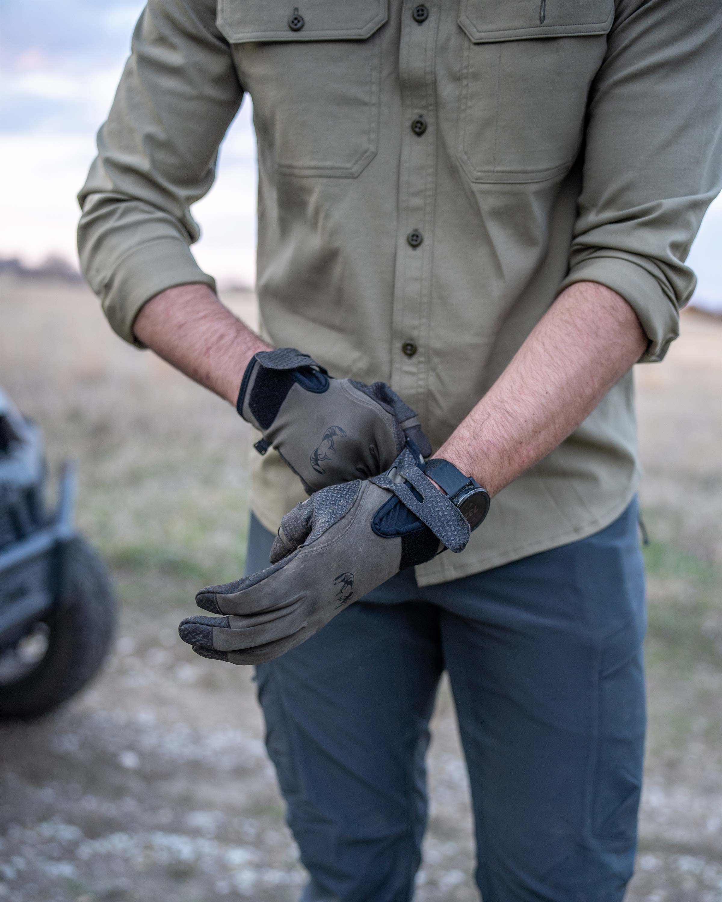 Motive LS Workgrade Shirt | Gunmetal - Image 4